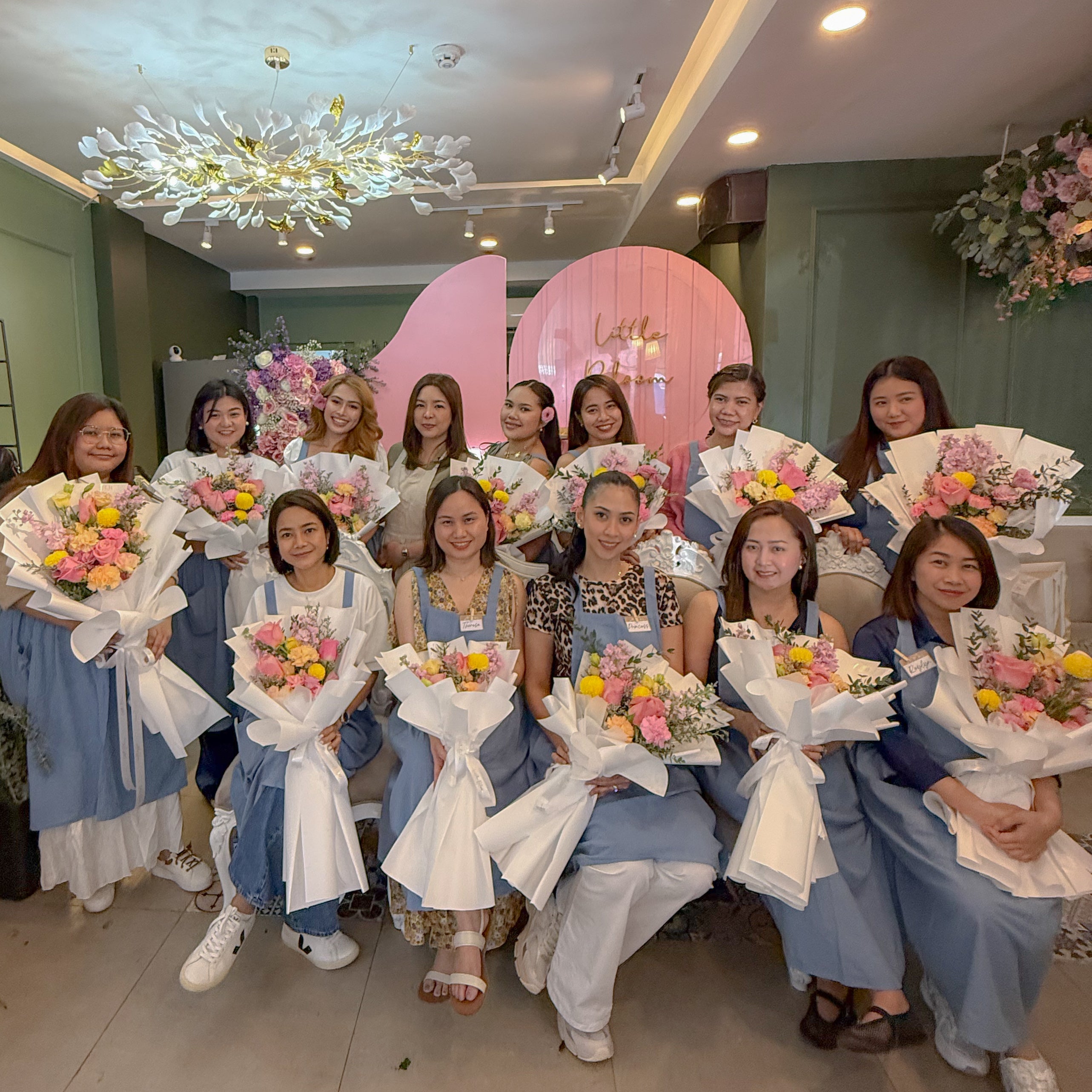 FLOWER ARRANGEMENT WORKSHOP