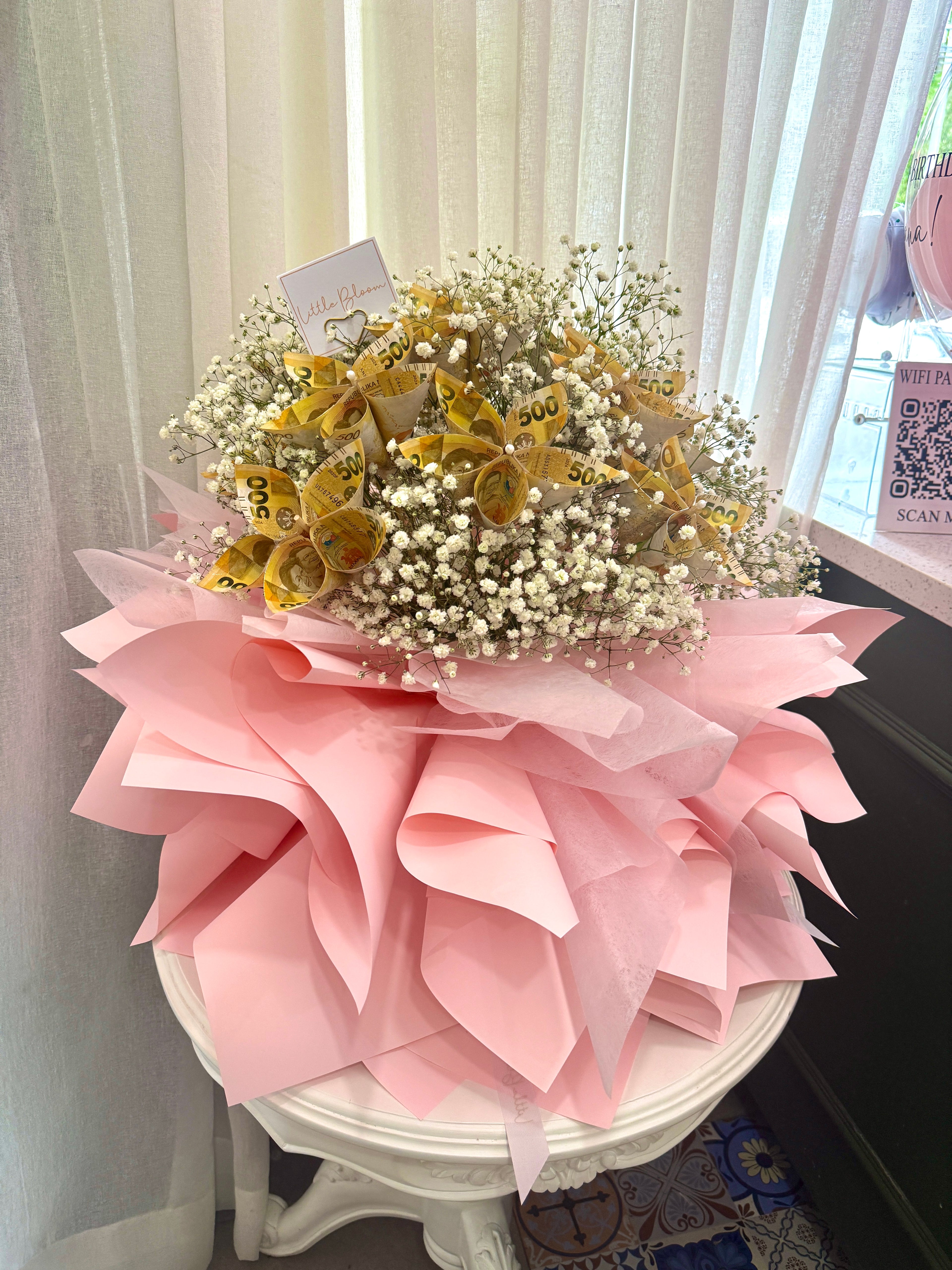 Pink Wonder Money Bouquet (35 Pcs Bills)